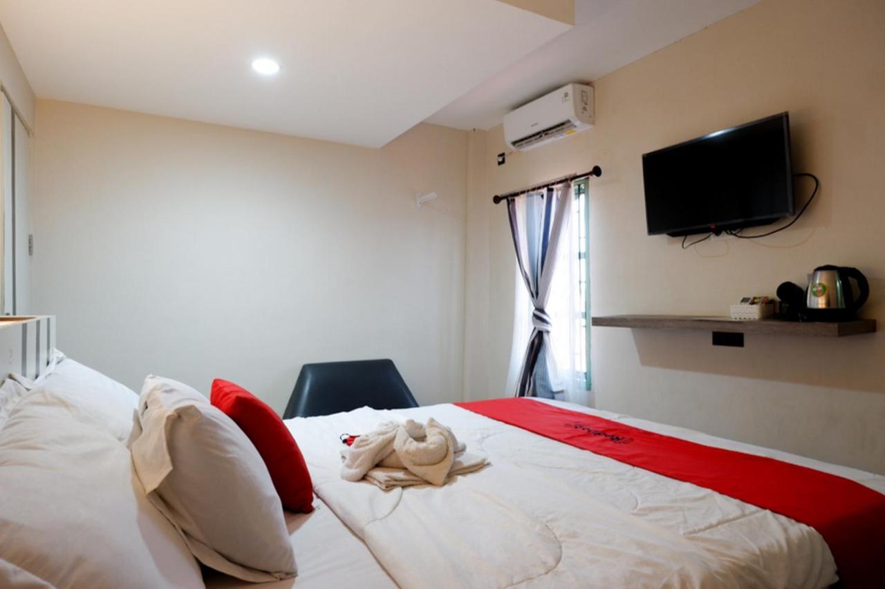 Hotel Reddoorz Syariah At Jalan Jenderal Sudirman Palopo Zewnętrze zdjęcie