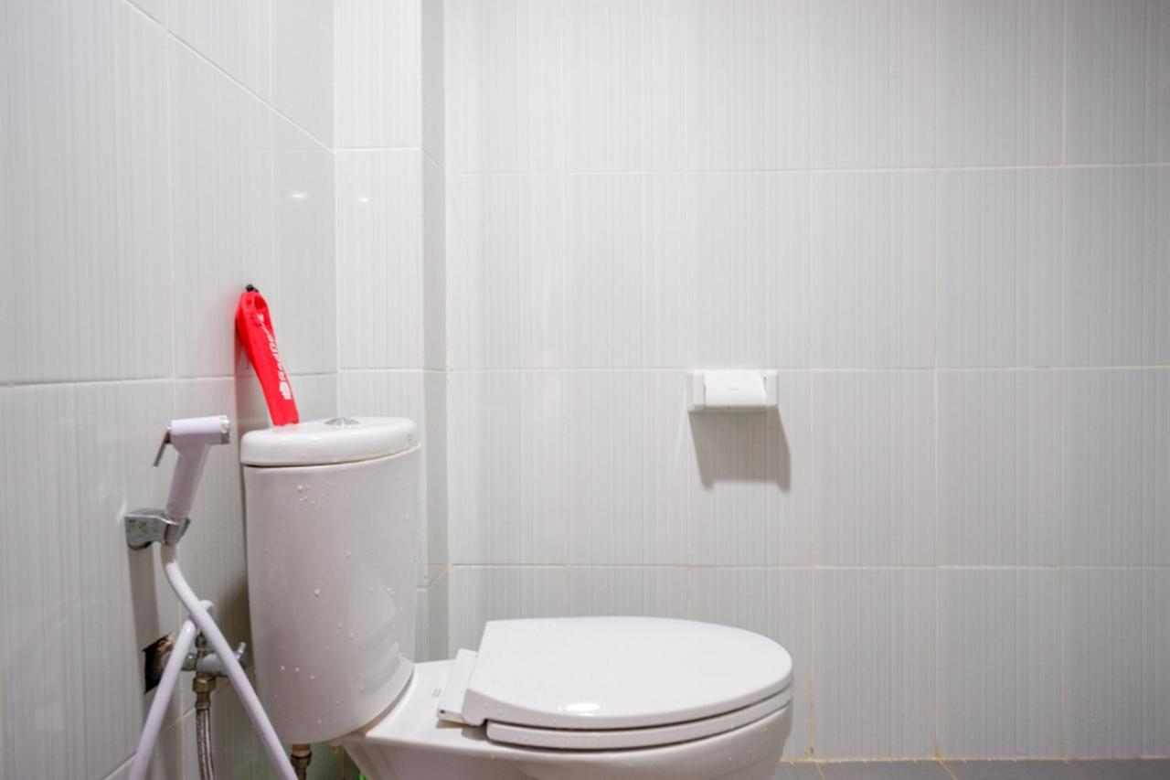 Hotel Reddoorz Syariah At Jalan Jenderal Sudirman Palopo Zewnętrze zdjęcie